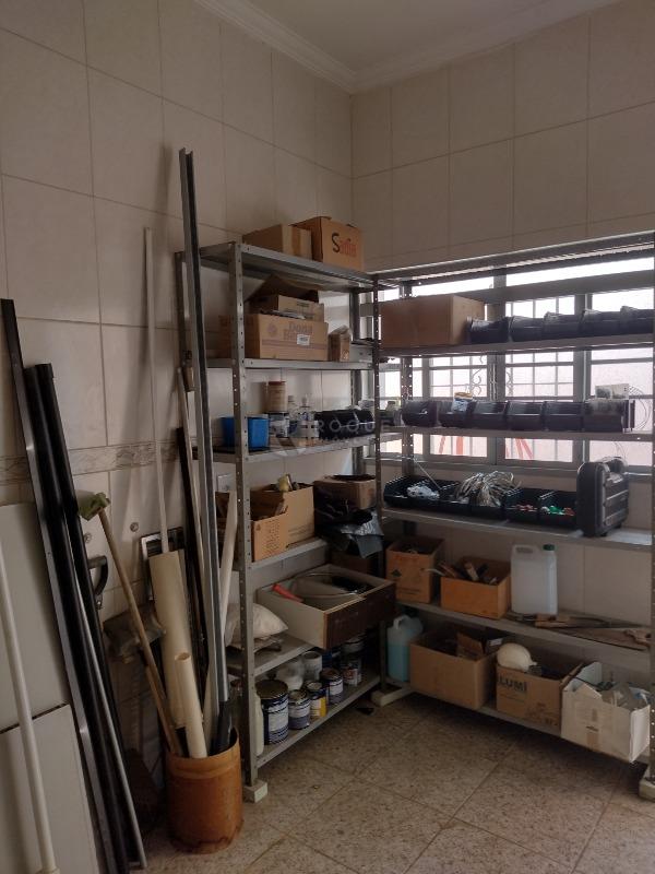 Barracão/Galpão à venda no bairro Vila Residencial Treviso: 