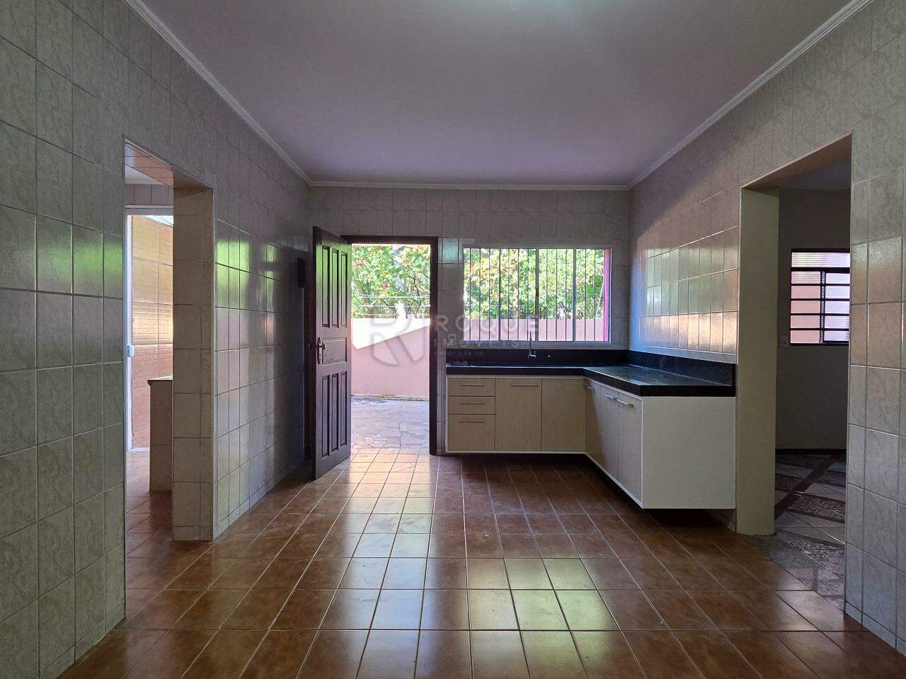 Casa Residencial para aluguel no bairro Jardim Maria Buchi Modeneis: Cozinha