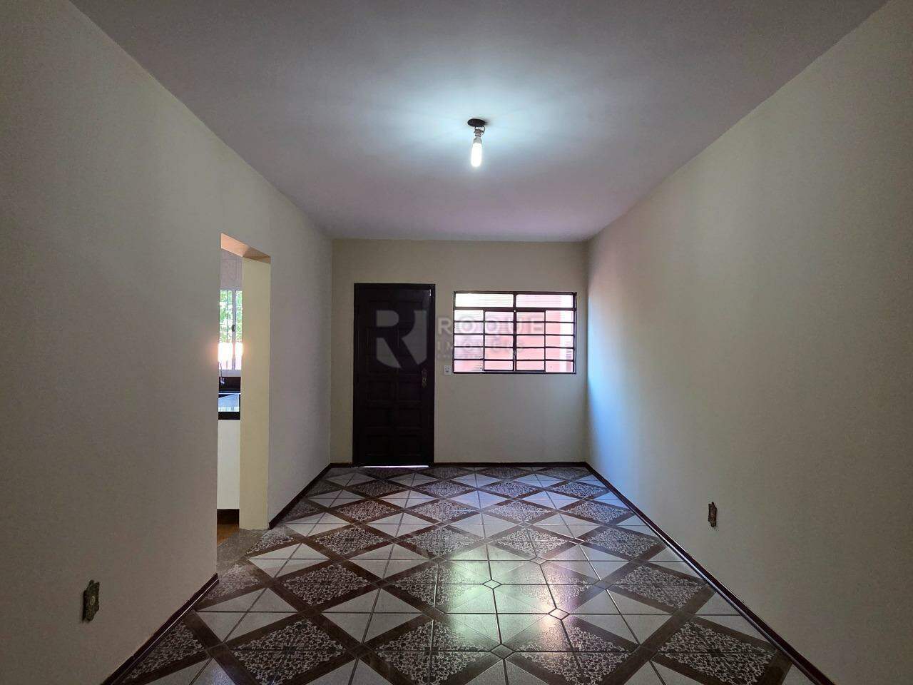 Casa Residencial para aluguel no bairro Jardim Maria Buchi Modeneis: Sala