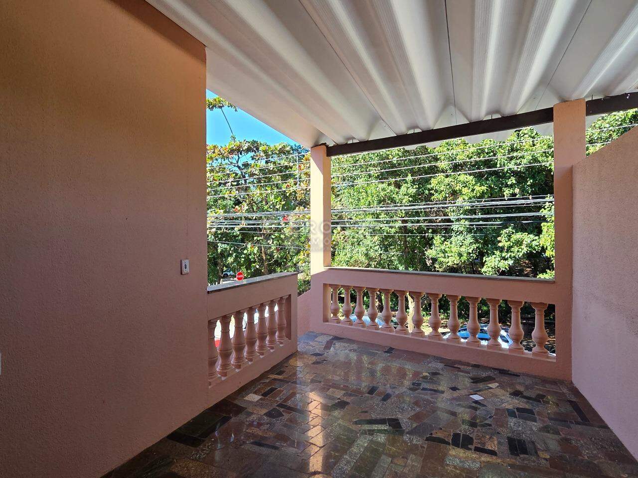Casa Residencial para aluguel no bairro Jardim Maria Buchi Modeneis: Varanda Superior