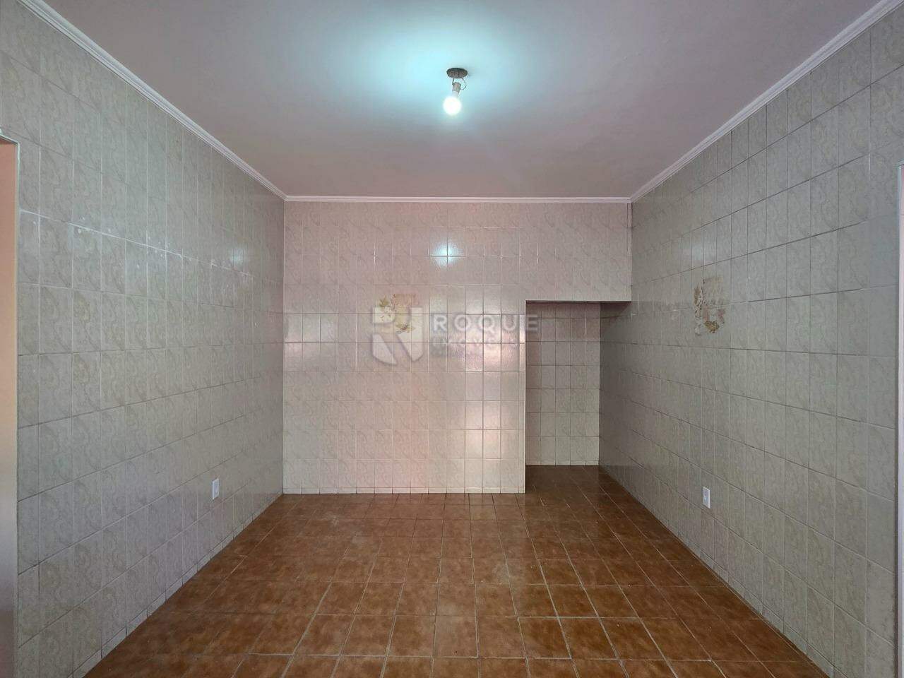 Casa Residencial para aluguel no bairro Jardim Maria Buchi Modeneis: Cozinha
