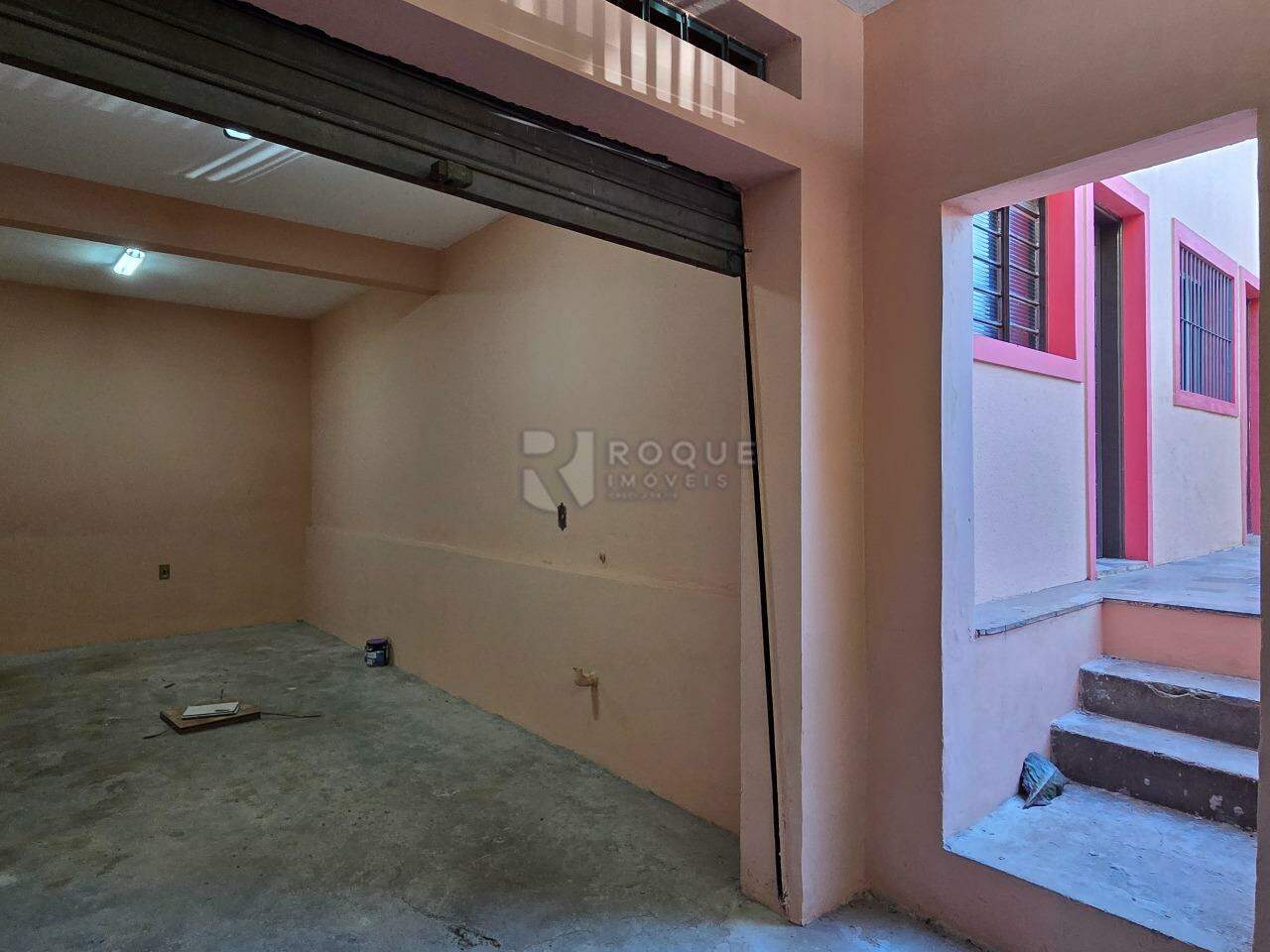 Casa Residencial para aluguel no bairro Jardim Maria Buchi Modeneis: Garagem/Salão