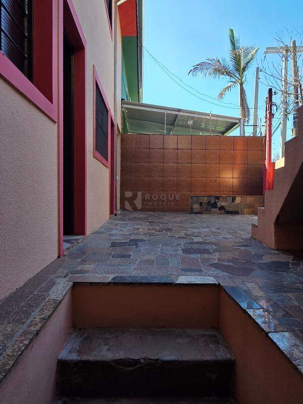 Casa Residencial para aluguel no bairro Jardim Maria Buchi Modeneis: Acesso casa