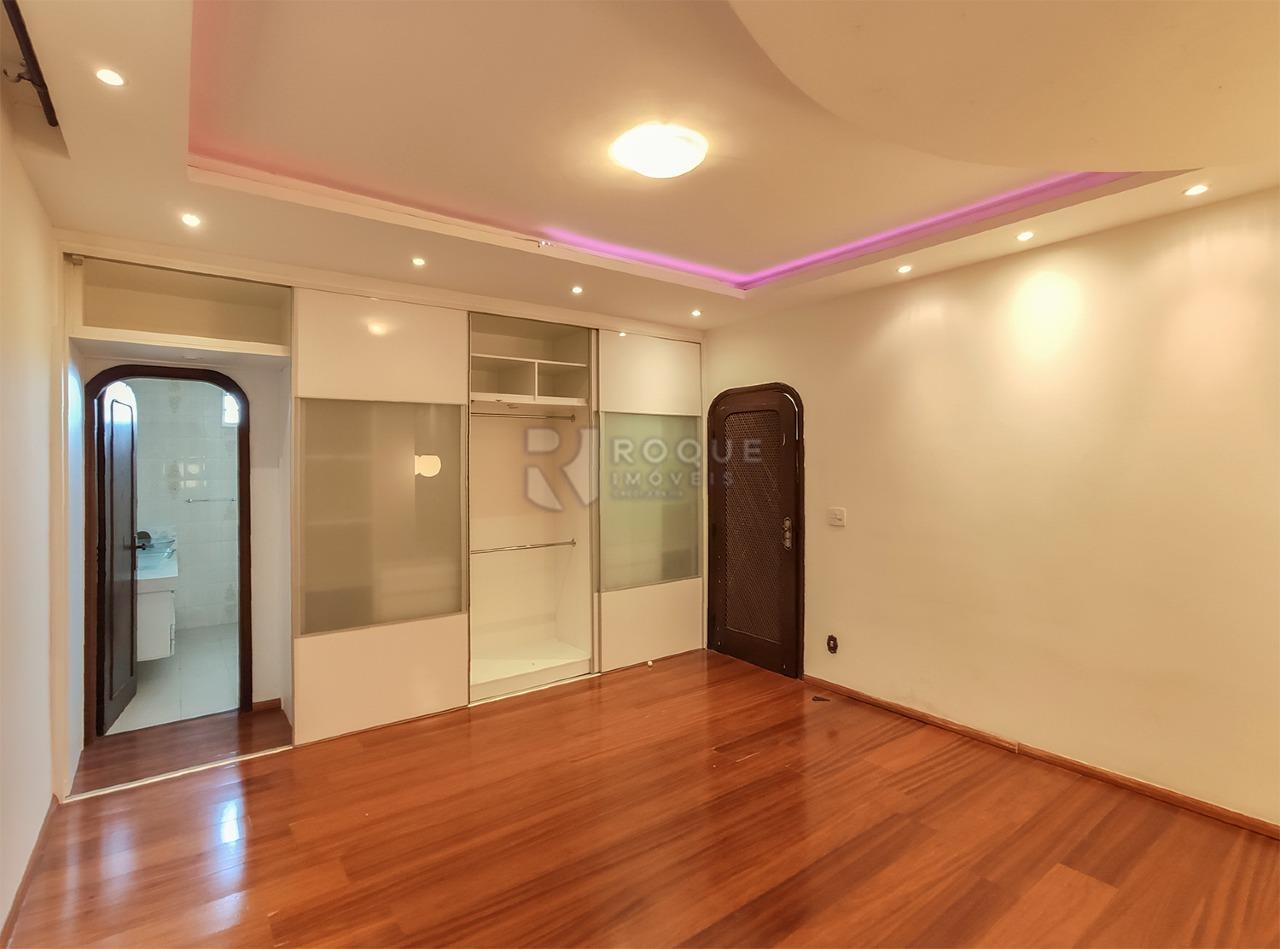 Casa em condomínio à venda no bairro Parque Egisto Ragazzo: 