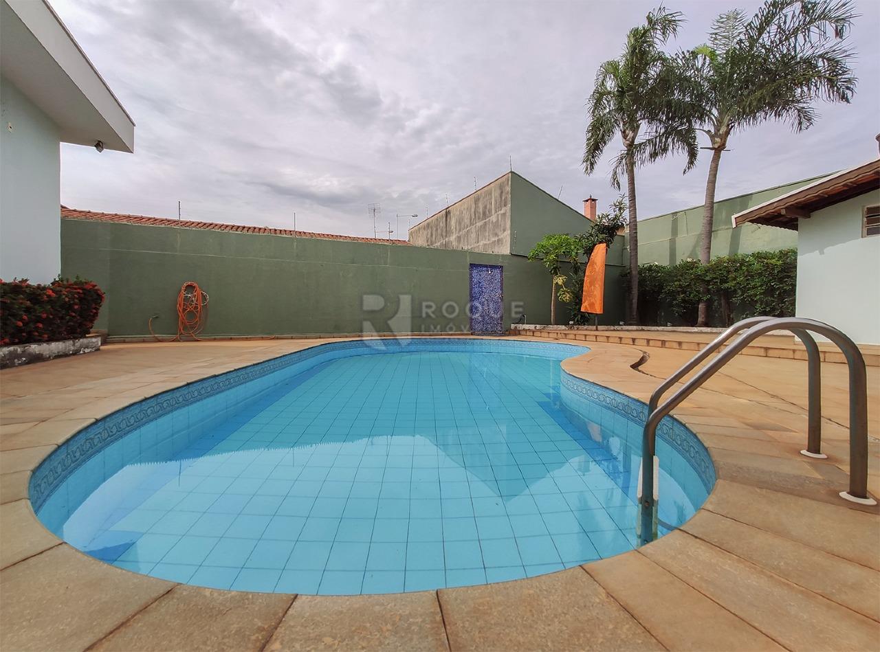 Casa em condomínio à venda no bairro Parque Egisto Ragazzo: 