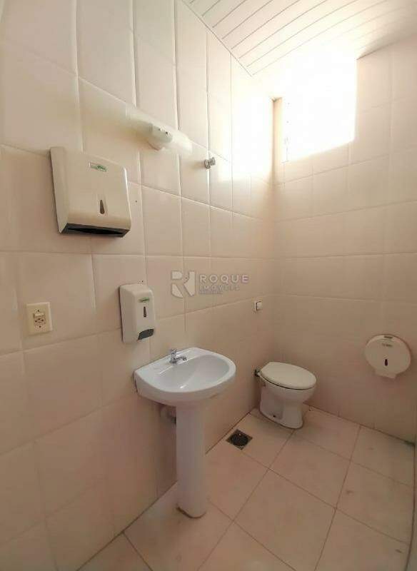 Barracão/Galpão para aluguel no bairro Jardim São Paulo: Wc social 01