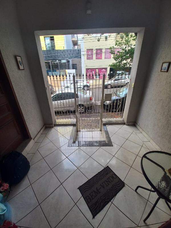 Casa Residencial para aluguel no bairro Centro: 