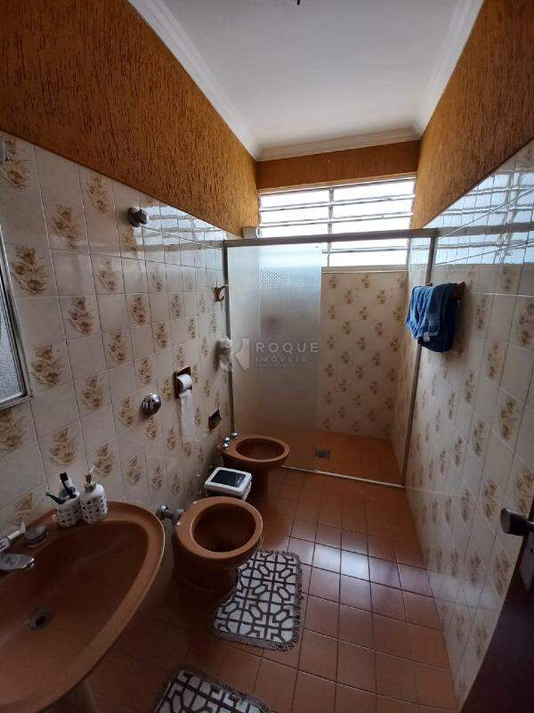 Casa Residencial para aluguel no bairro Centro: 