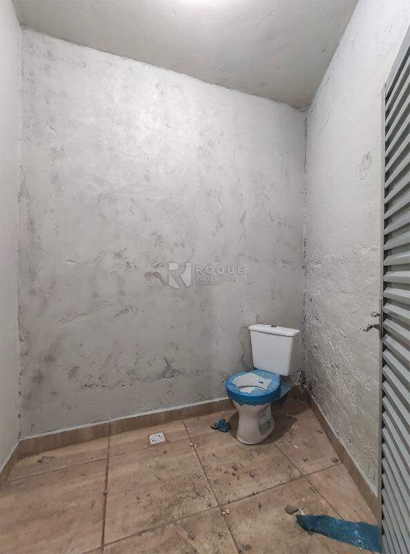 Barracão/Galpão para aluguel no bairro Gleba Beatriz: WC 2