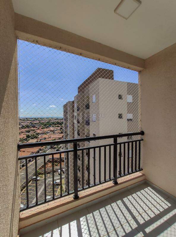 Apartamento para aluguel no bairro Jardim do Lago: Sacada 