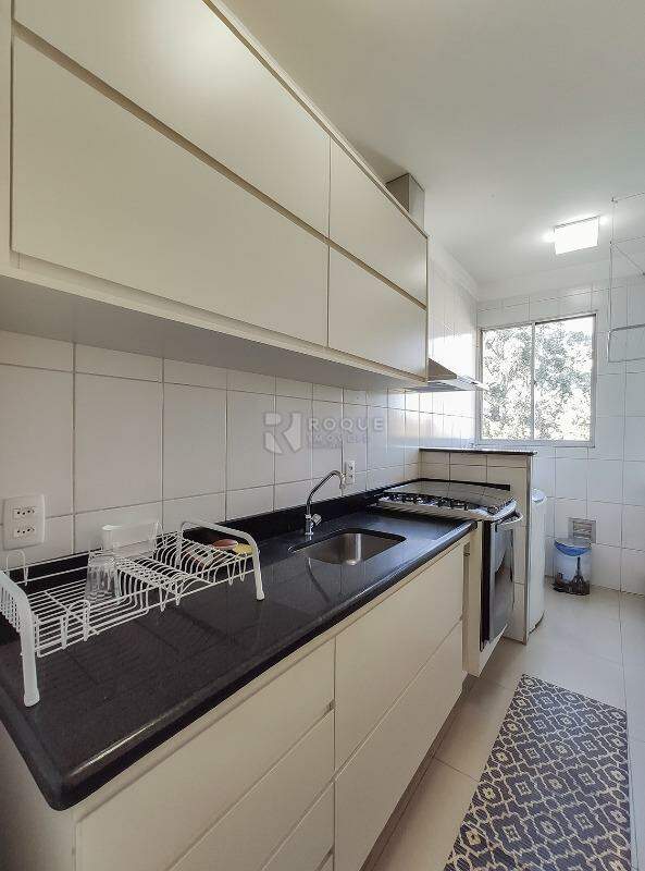 Apartamento para aluguel no bairro Vila Claudia: Cozinha 