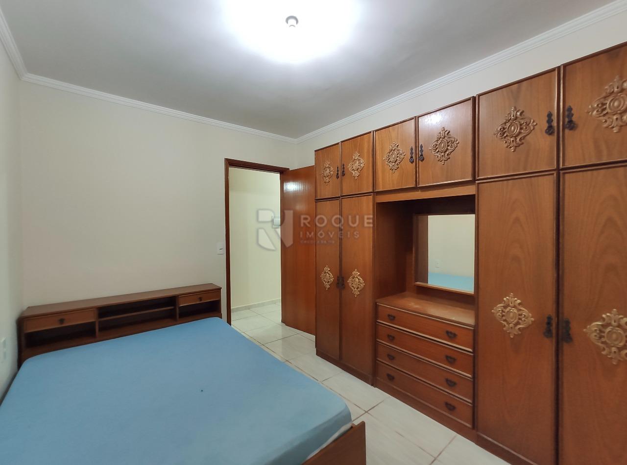 Apartamento para aluguel no bairro Chácaras Antonieta: Dormitório 2