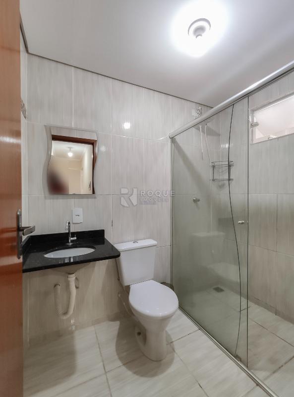 Apartamento para aluguel no bairro Chácaras Antonieta: WC social 