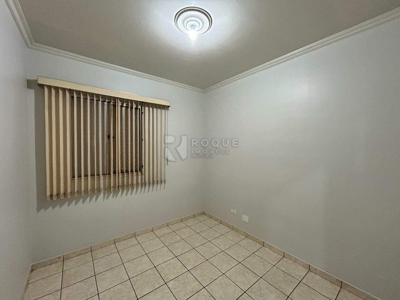 Apartamento para aluguel no bairro Parque Egisto Ragazzo: Dormitório 3
