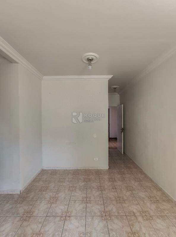 Apartamento para aluguel no bairro Parque Egisto Ragazzo: Sala 
