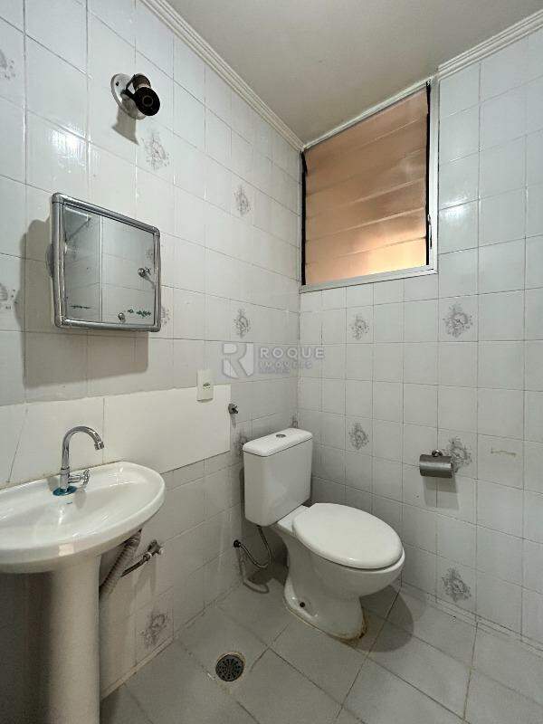 Apartamento para aluguel no bairro Parque Egisto Ragazzo: WC social 