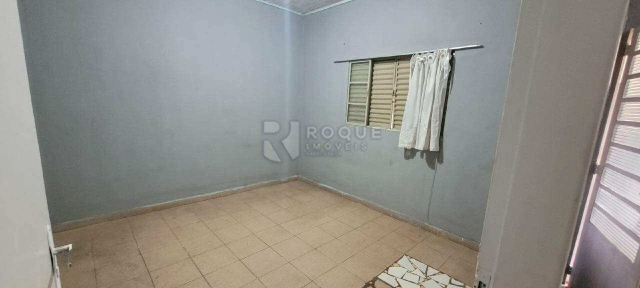 Casa Residencial à venda no bairro Centro: