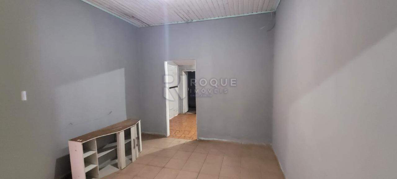 Casa Residencial à venda no bairro Centro: