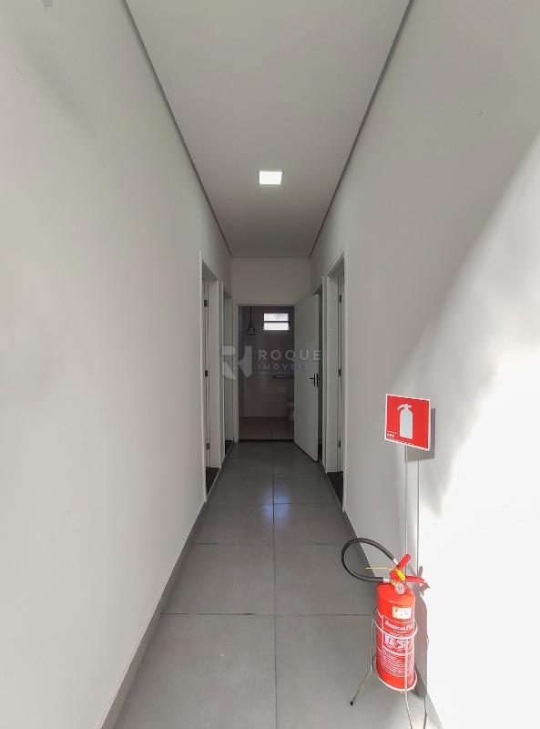 Salas/Conjuntos para aluguel no bairro Vila Cristovam: Hall em comum 