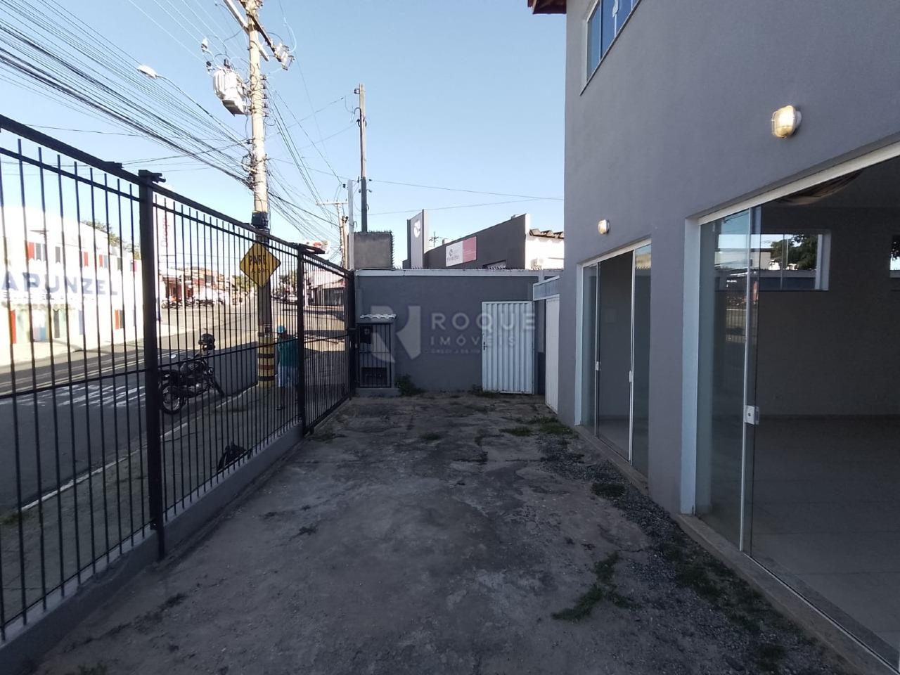 Salão para aluguel no bairro Jardim Parque Novo Mundo: 