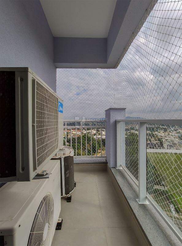 Apartamento para aluguel no bairro Graminha: Sacada 