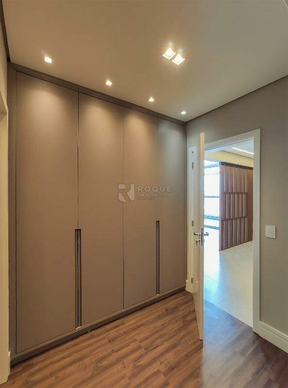 Apartamento para aluguel no bairro Graminha: Hall