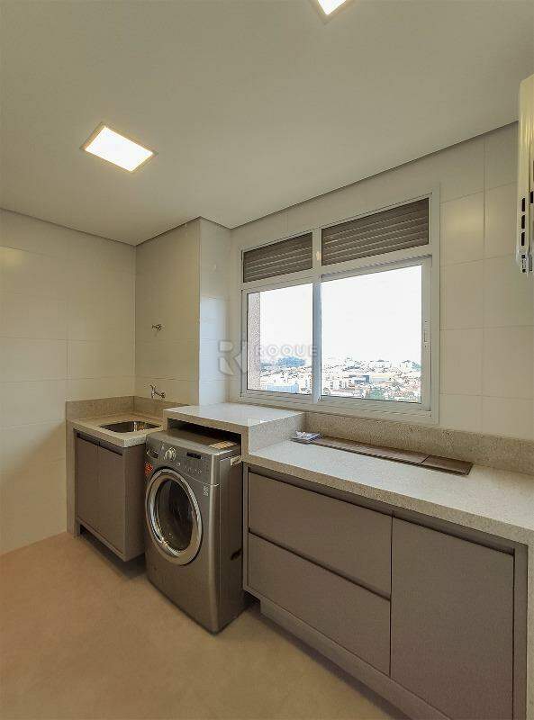 Apartamento para aluguel no bairro Graminha: Área de serviço 