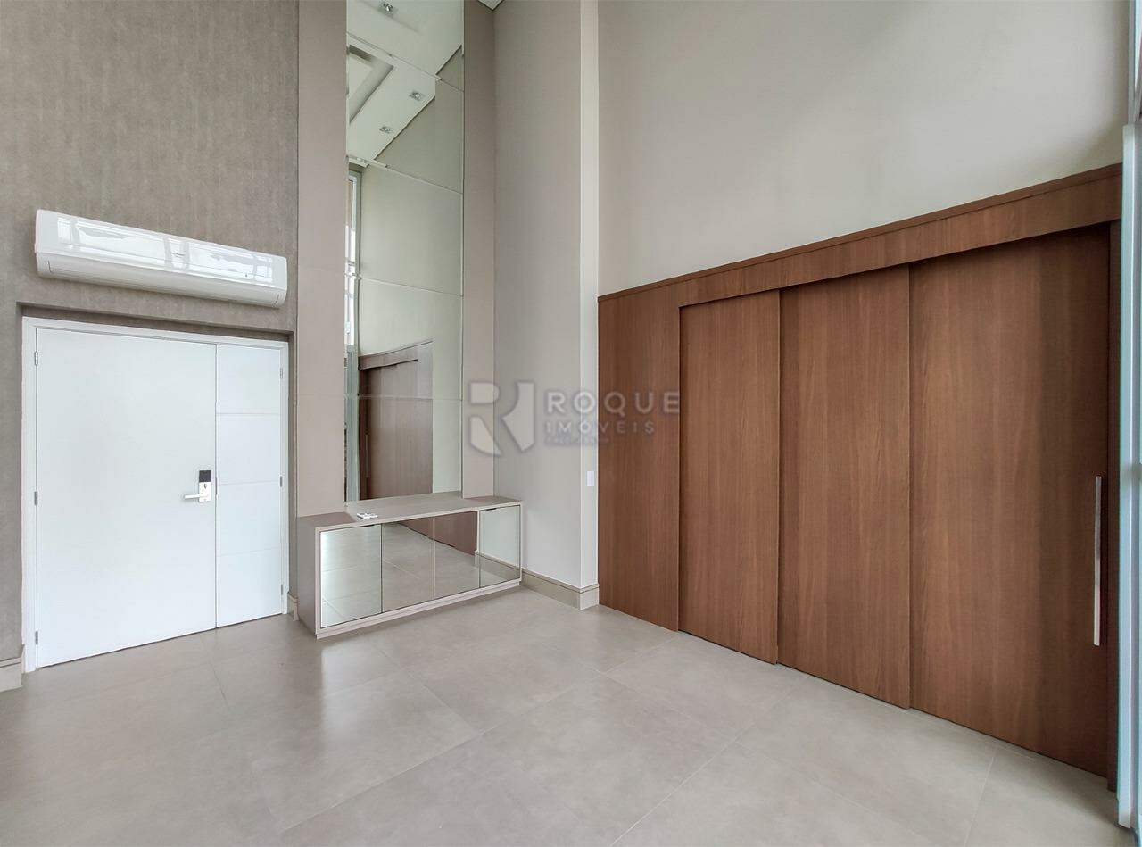 Apartamento para aluguel no bairro Graminha: Sala 