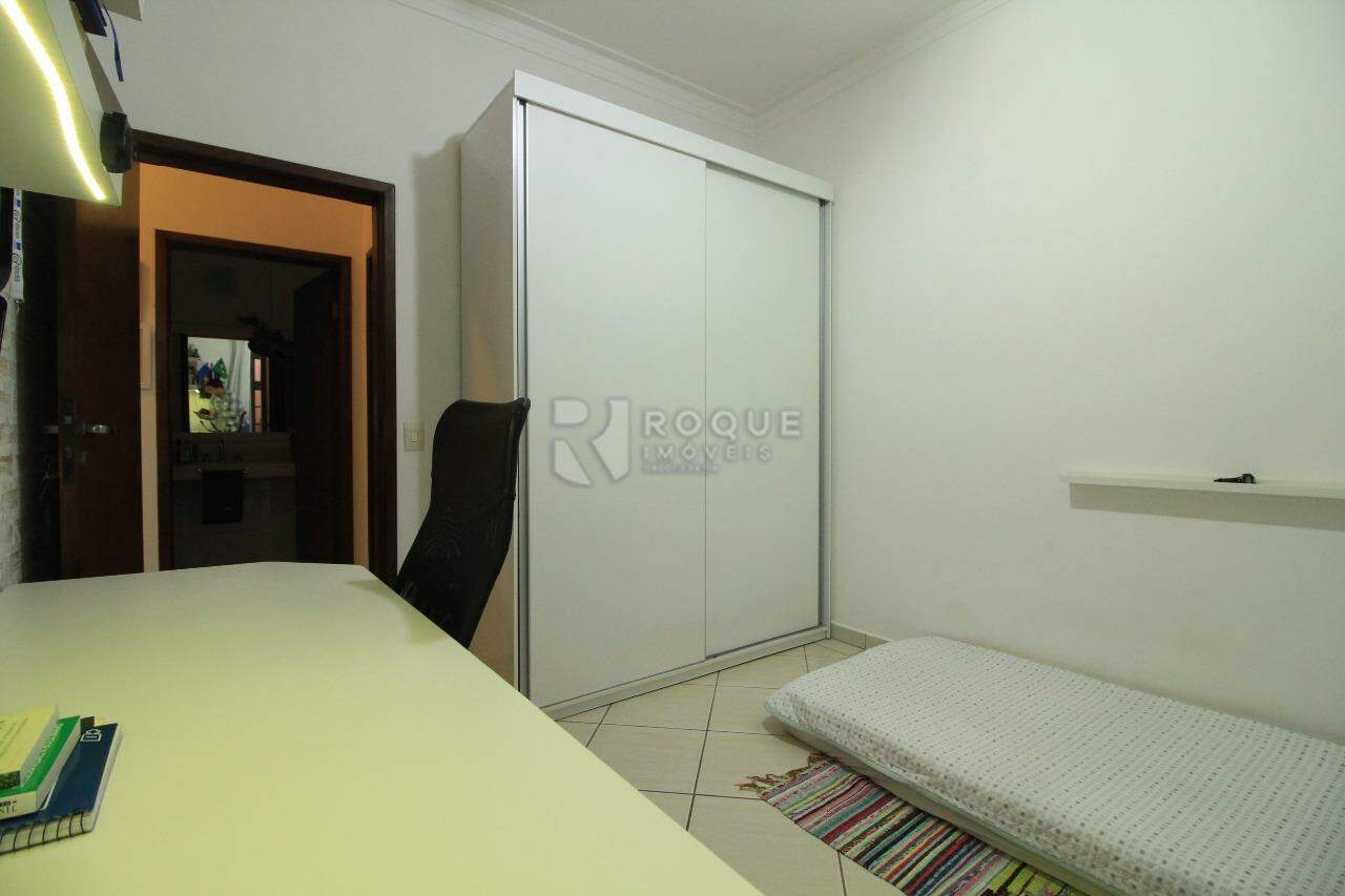 Casa em condomínio à venda no bairro Jardim Parque Avenida: 