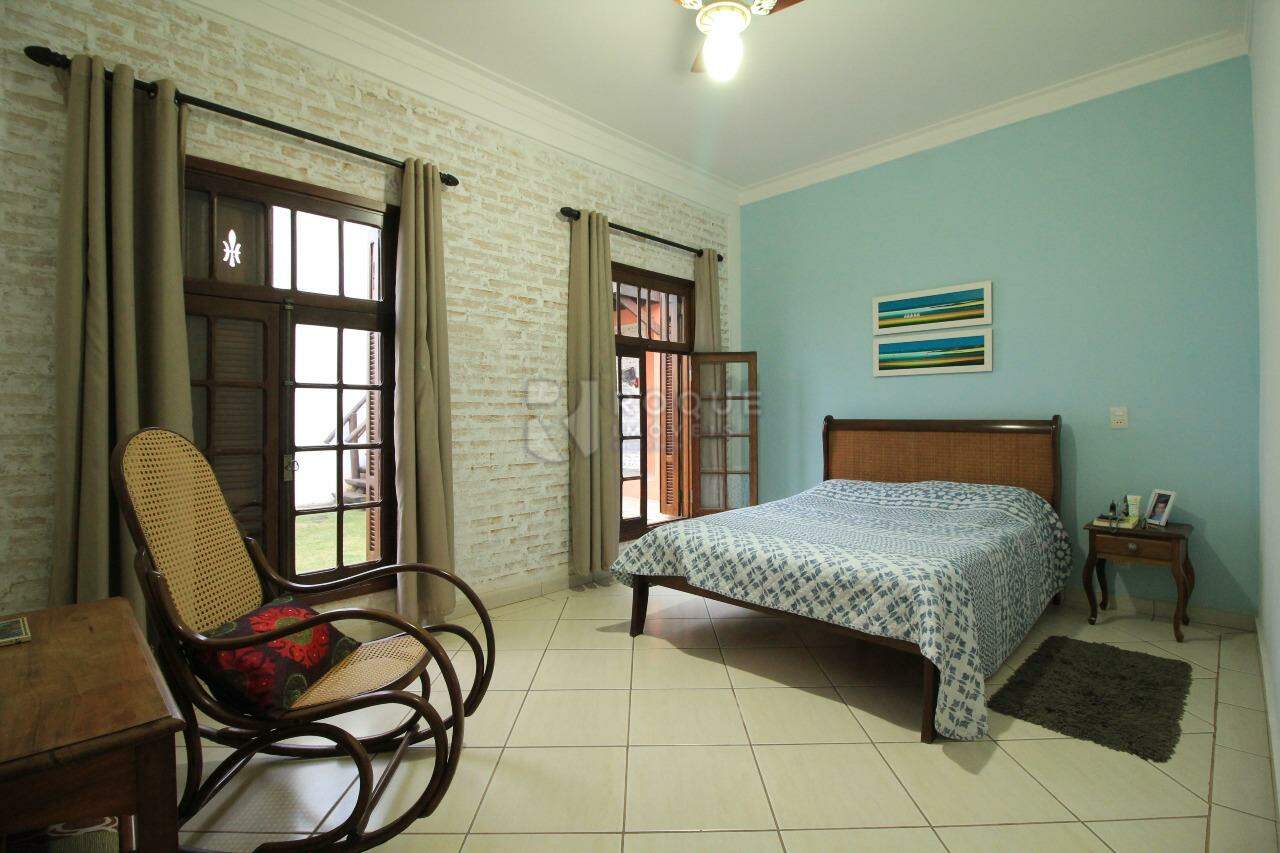 Casa em condomínio à venda no bairro Jardim Parque Avenida: 