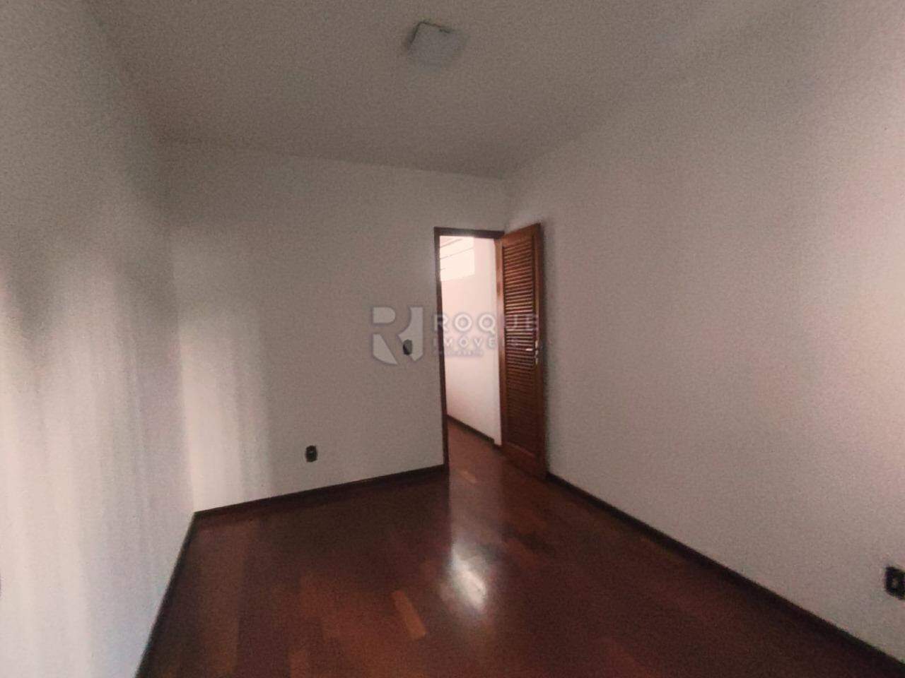 Casa Residencial para aluguel no bairro Centro: Dormitório 3