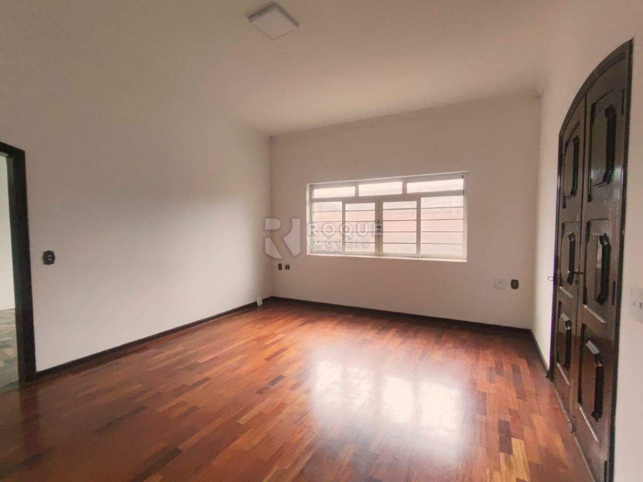 Casa Residencial para aluguel no bairro Centro: Sala