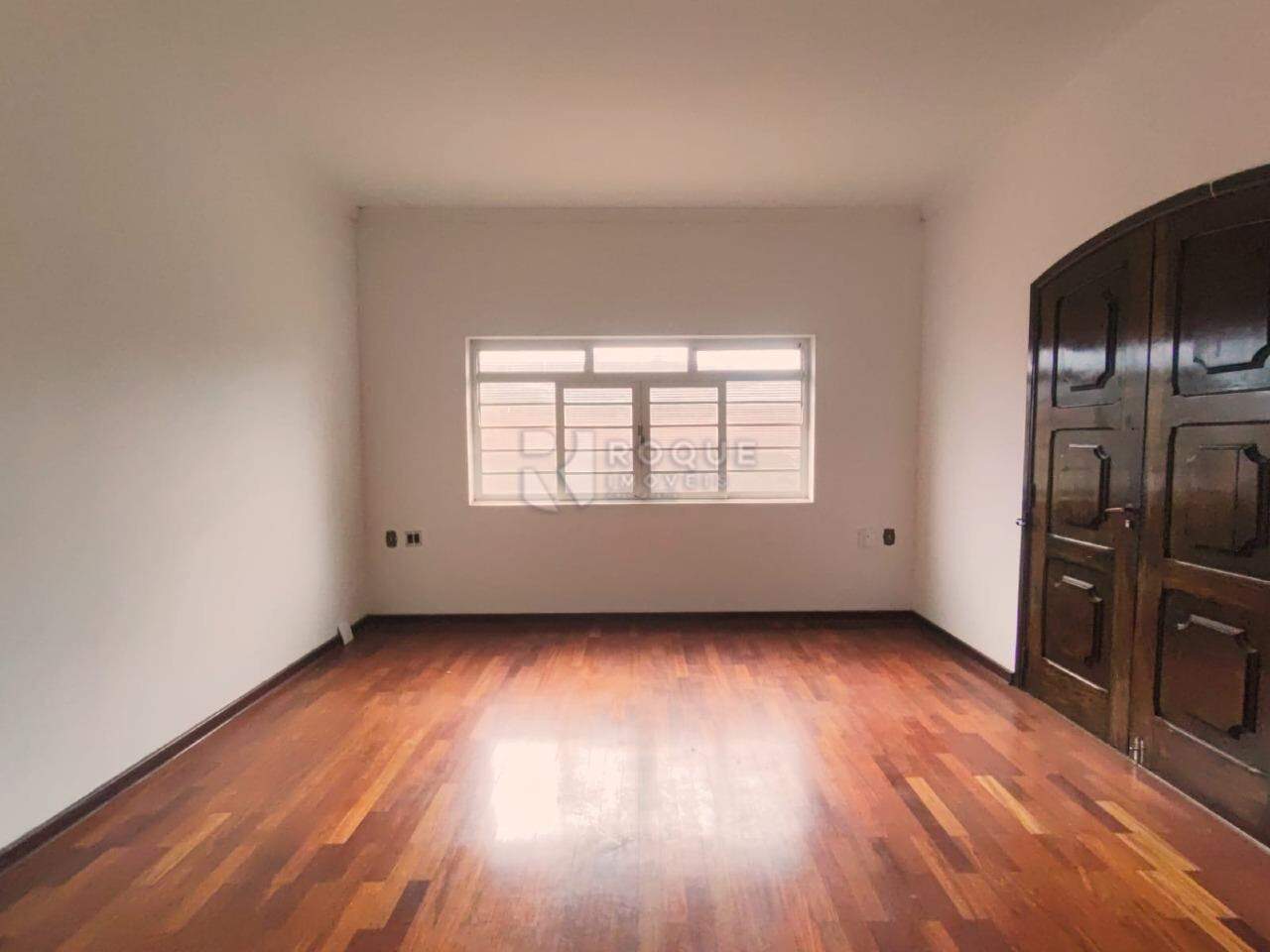 Casa Residencial para aluguel no bairro Centro: Sala