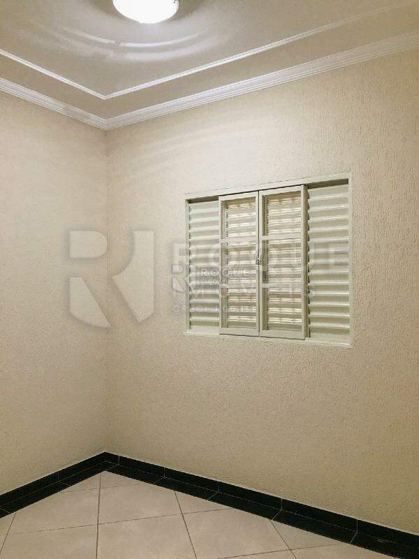 Casa Residencial à venda no bairro Chácaras Antonieta: 