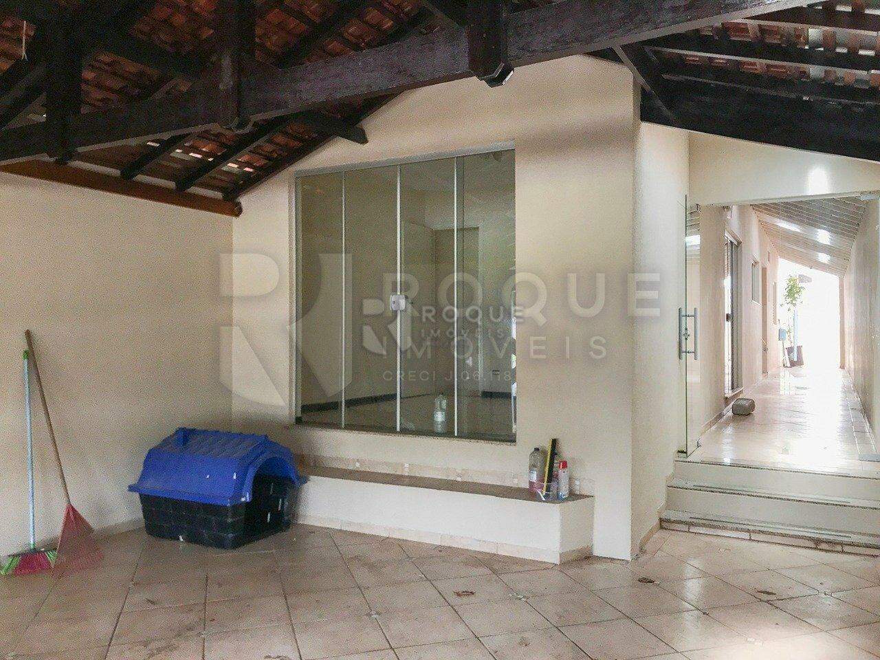 Casa Residencial à venda no bairro Chácaras Antonieta: 