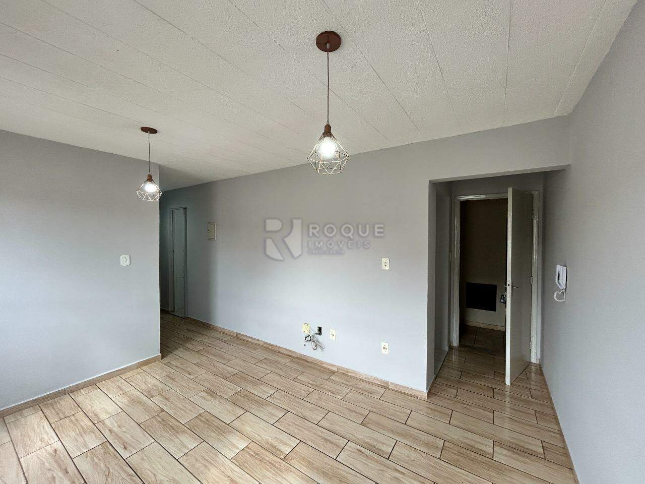 Apartamento para aluguel no bairro Itaipu: Sala