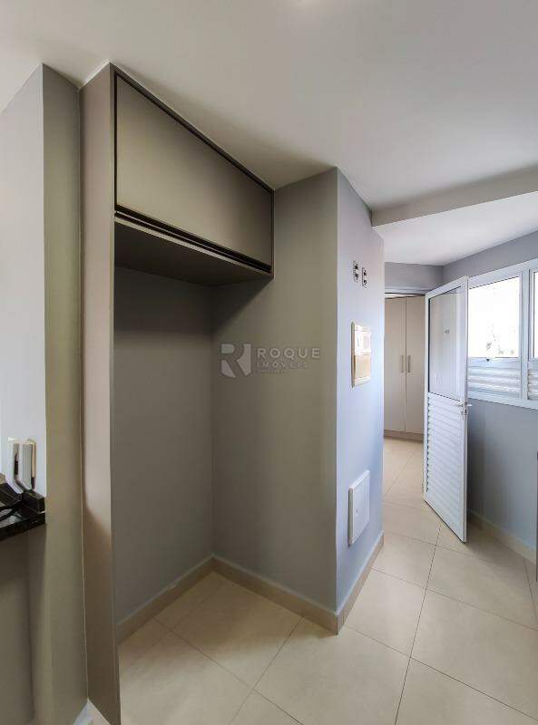 Apartamento para aluguel no bairro Vila Cristovam: Cozinha