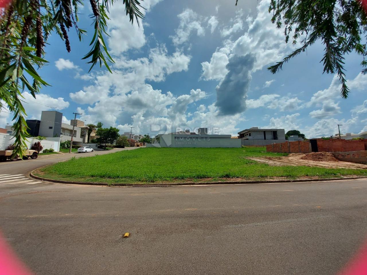 Terreno em condomínio à venda no bairro Portal de São Clemente: 