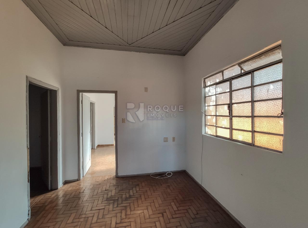Casa Comercial para aluguel no bairro Centro: Sala 