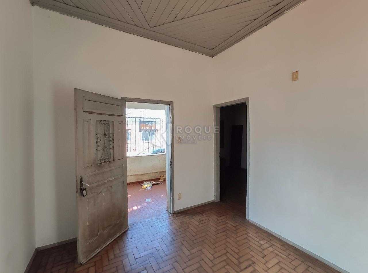 Casa Comercial para aluguel no bairro Centro: Sala 