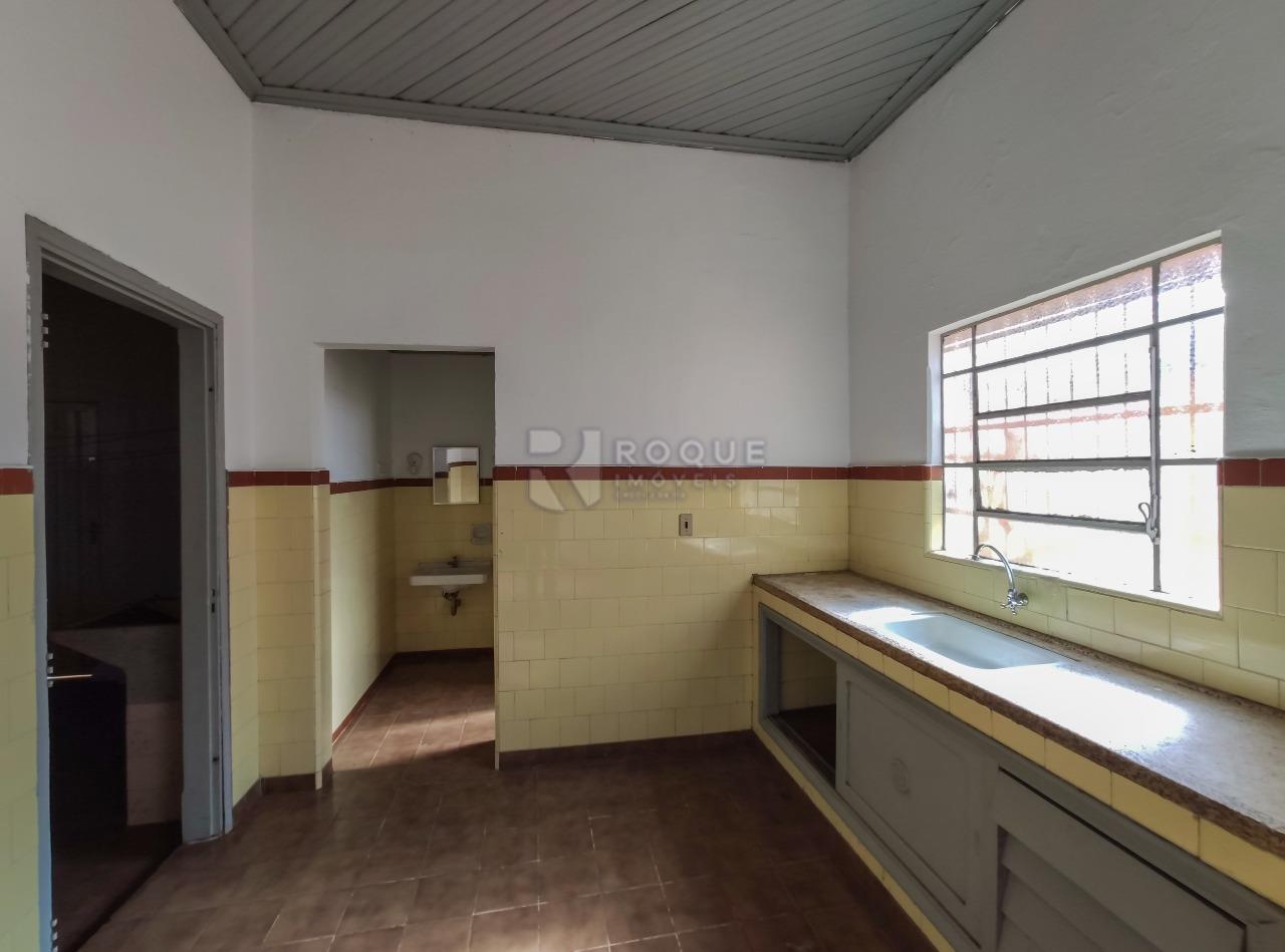 Casa Comercial para aluguel no bairro Centro: Cozinha