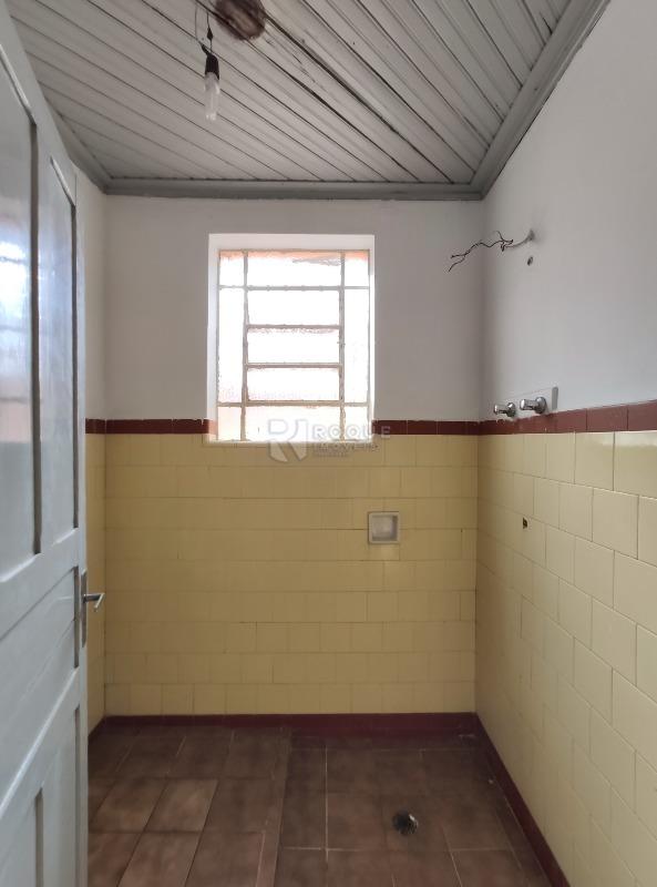 Casa Comercial para aluguel no bairro Centro: WC 