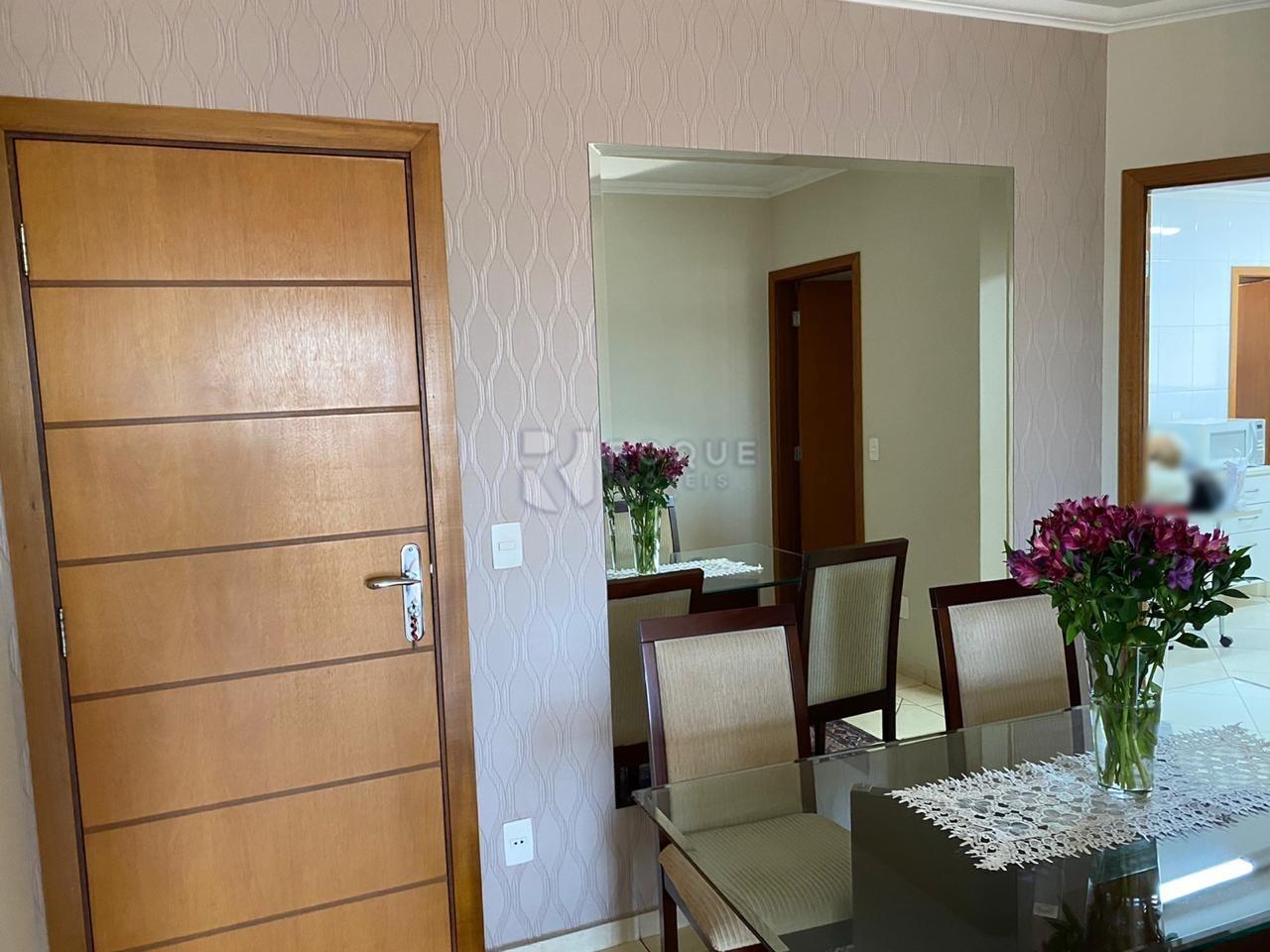 Apartamento à venda no bairro Jardim Piratininga: 