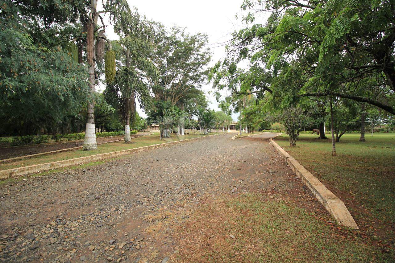 Chácara à venda no bairro Bairro dos Pires: 
