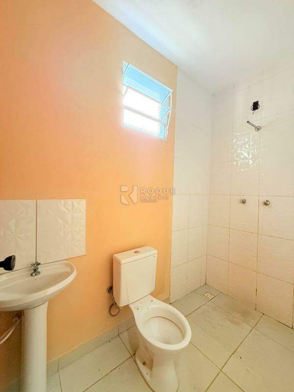 Casa Residencial para aluguel no bairro Residencial Morada das Acácias: Wc Social