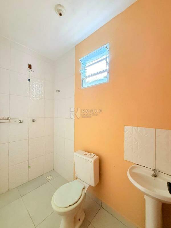 Casa Residencial para aluguel no bairro Residencial Morada das Acácias: Wc Suíte