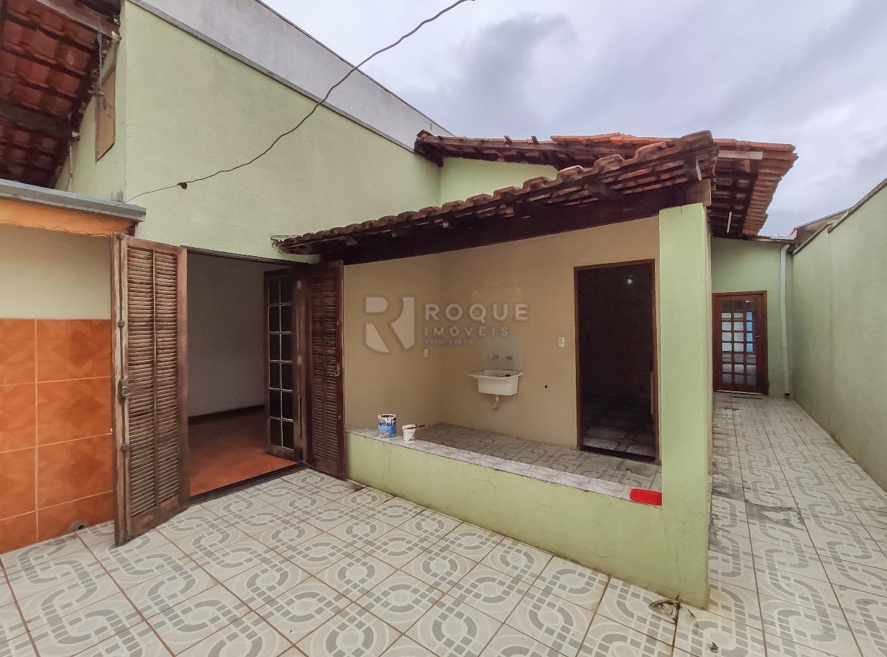 Casa Residencial para aluguel no bairro Jardim das Palmeiras: Área externa 