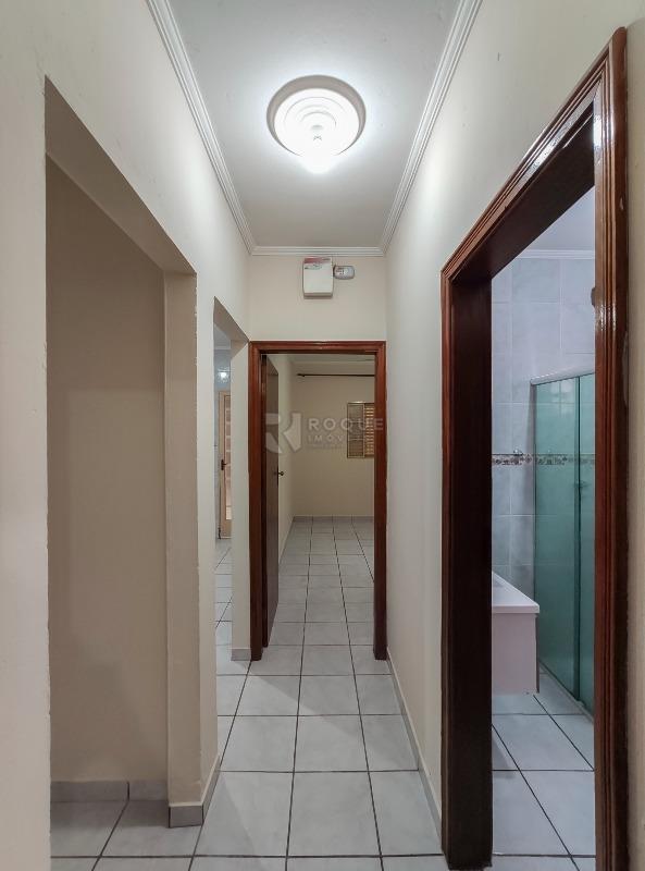 Casa Residencial para aluguel no bairro Jardim das Palmeiras: Hall