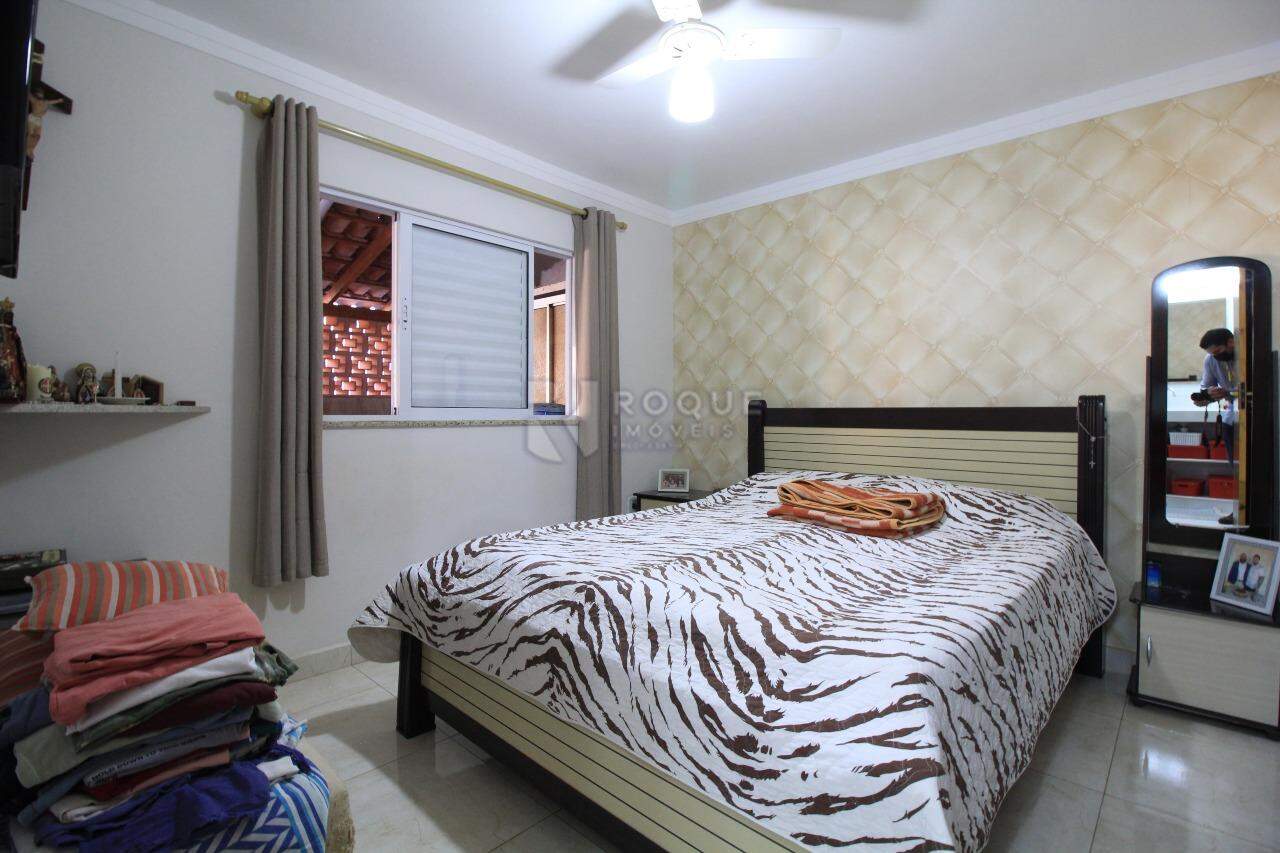 Casa Residencial à venda no bairro Parque Nossa Senhora das Dores: