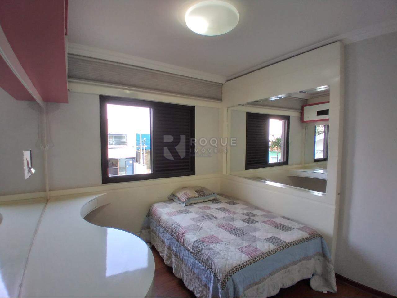 Apartamento à venda no bairro Centro: 